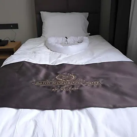 酒店 Grand Muedueroglu 4*
